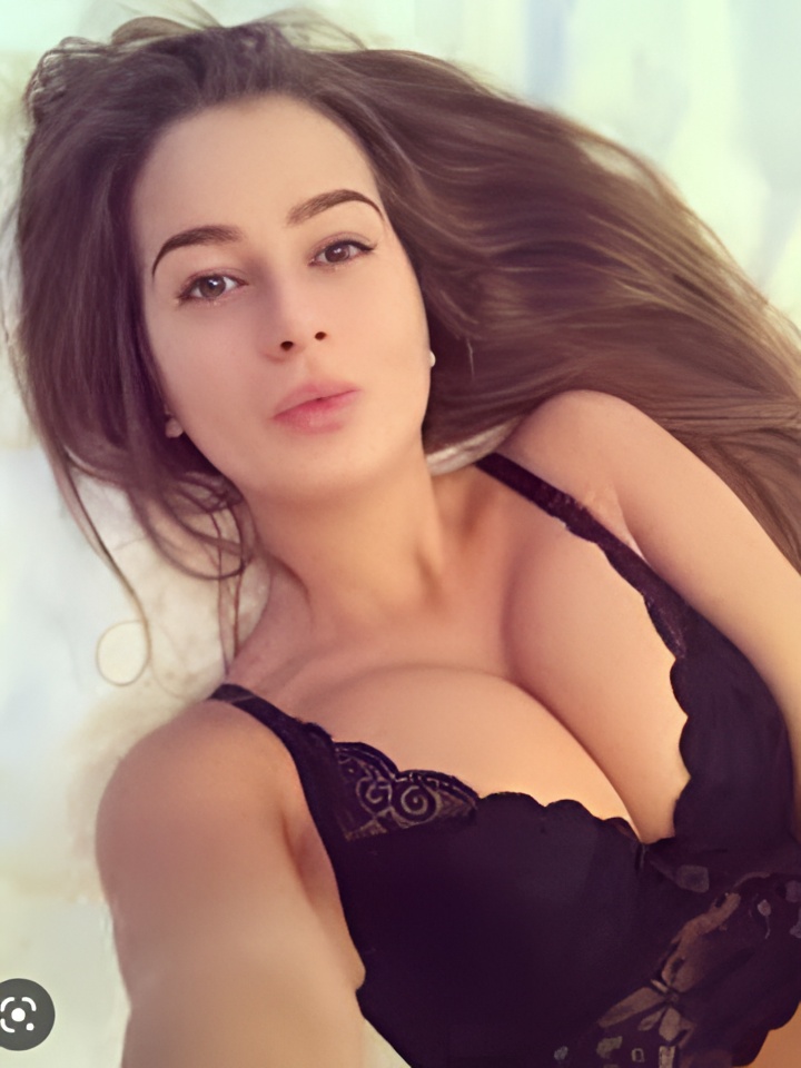 Индивидуалка Лея, доступна для личного знакомства от 10000 руб