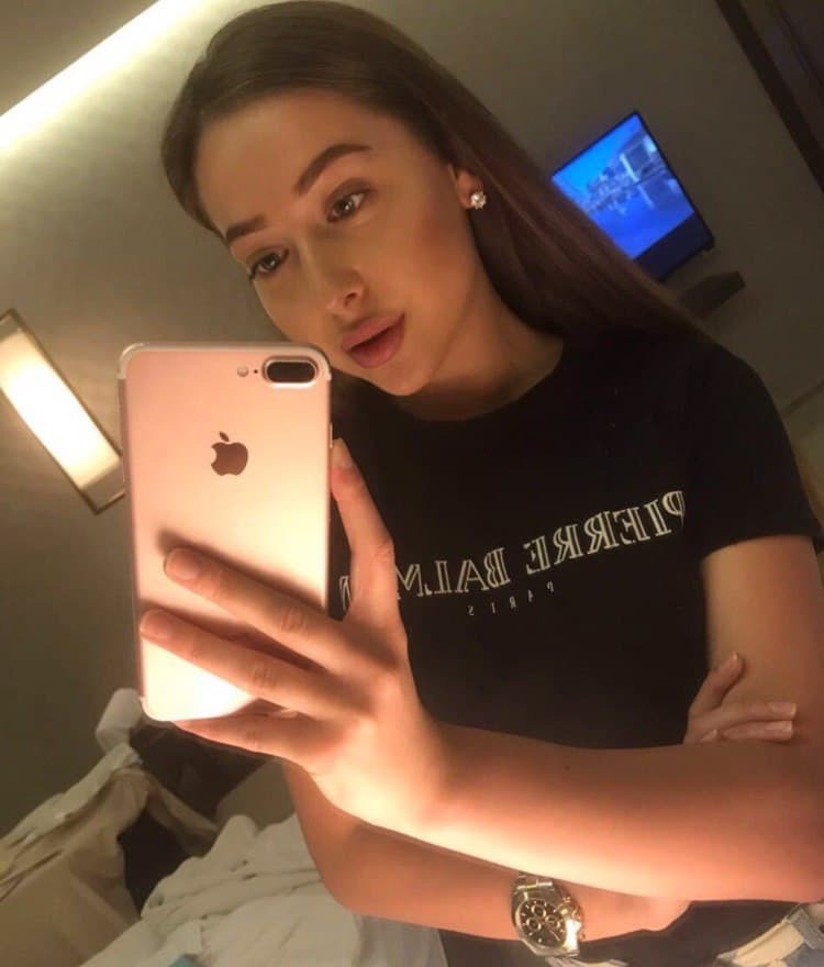 Дарина привлекательная девушка из Воскресенска цена от 3500 руб