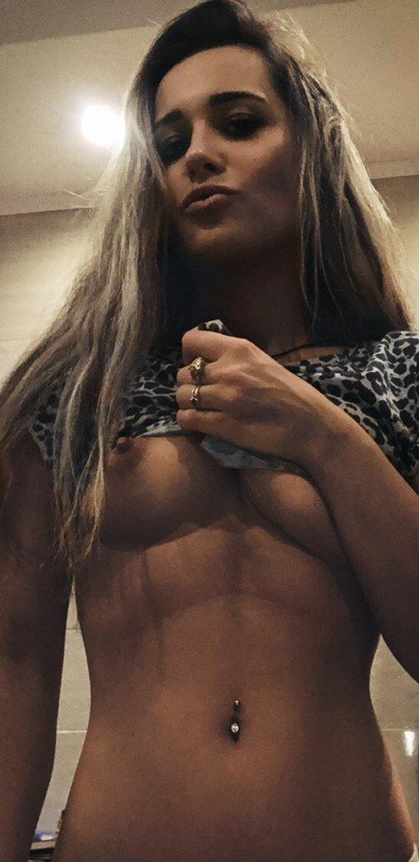 Индивидуалка Дашка, доступна для личного знакомства от 3000 руб