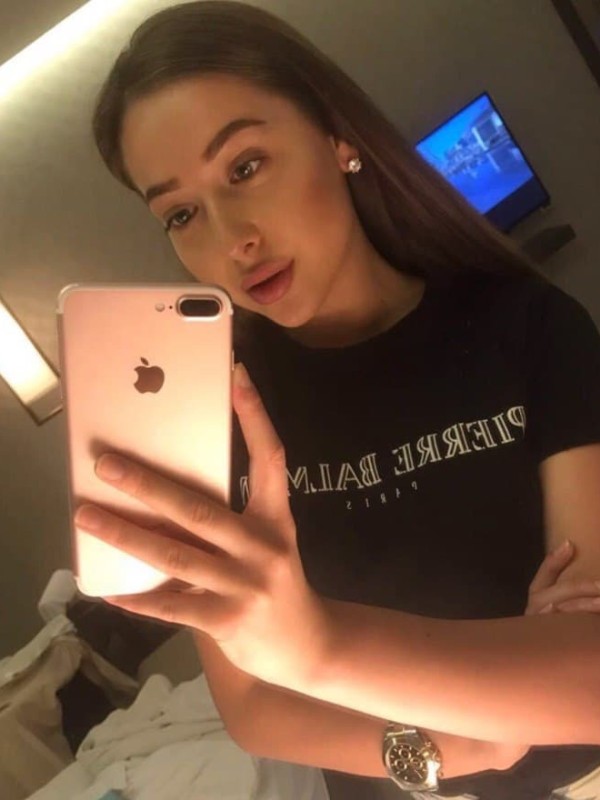 Дарина привлекательная девушка из Воскресенска цена от 3500 руб